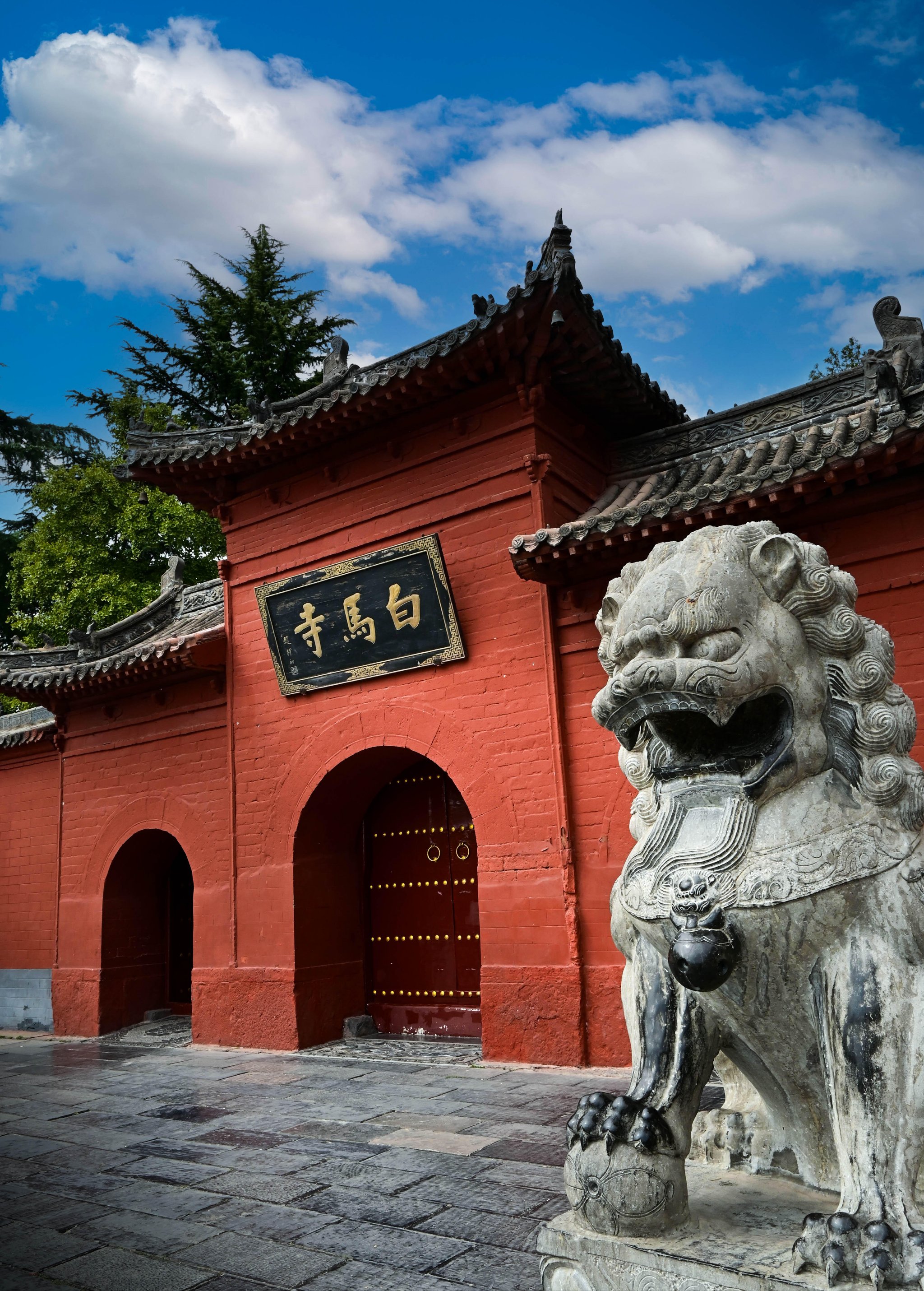 White Horse Temple - China's first Buddhist temple